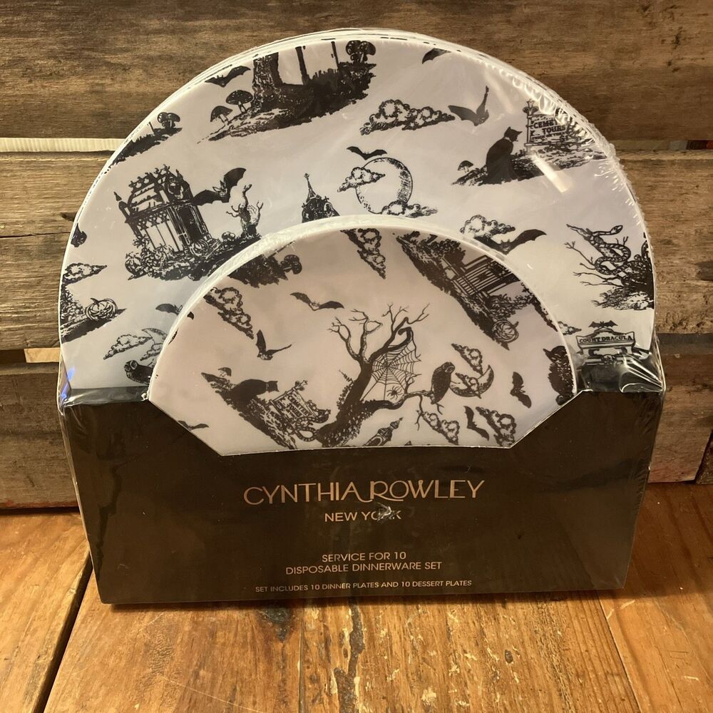 Cynthia Rowley New York Halloween Service for 10 Disposable Dinnerware Set